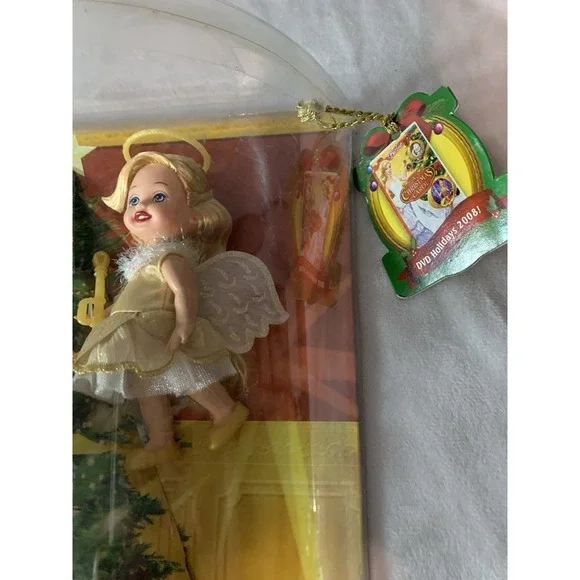 Mattel Eden Starling Barbie in a Christmas Carol Doll 2008 New In Box - Picture 4 of 9